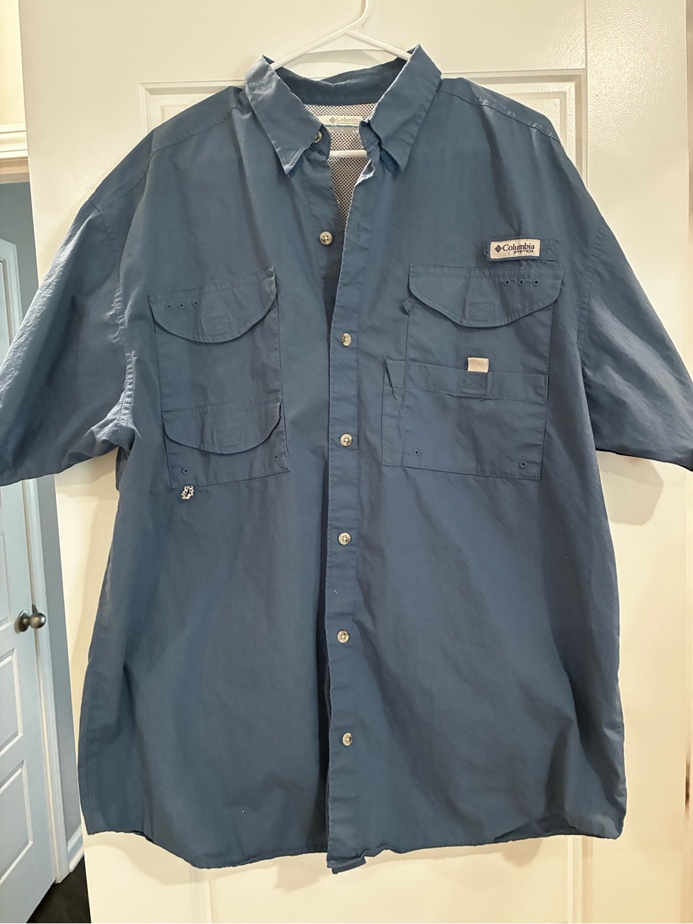 Columbia Men's Slate Blue Short-Sleeve Button-Down Shirt